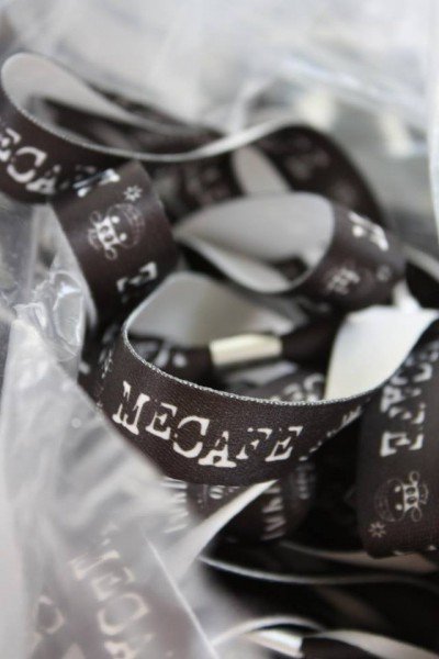mecafe karszalag